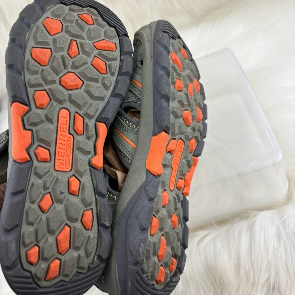 Merrell Grey Sport Hiking Sandals with Closed Toe and Rugged Sole